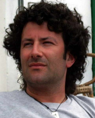 charles_edward_677_x8m4h