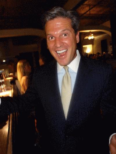 chris_more_589_220dn