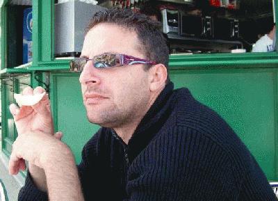 edwin_eddie_479_9k2o9