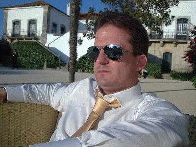 hamza_brown_776_tdvig