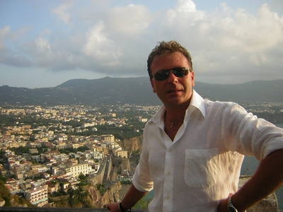 henry_mills_764_6xyws