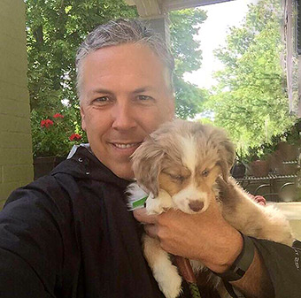 ian_jacobs_555_dj33i