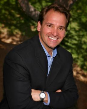 kevin_hudson_889_n9p6m