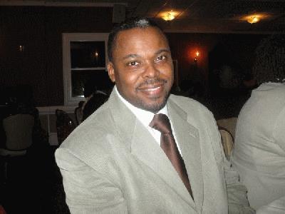 larry_riddle_480_xb9yc