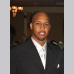 alex_holmes_511_g0d23