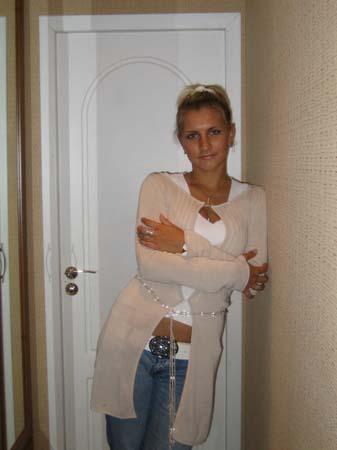 scammer-anastasiya-popova-1_890_v9t1d