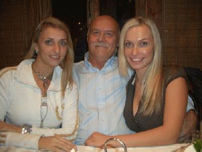 scammer-mariya-suworova_732_8n2ai