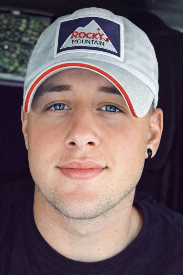 scammer_tony_leonard_8731